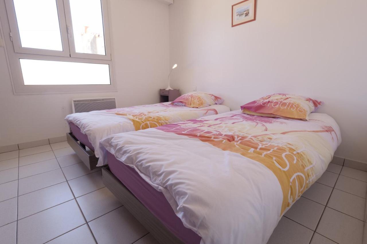 Un Appartement Sur La Marina De St-Gilles Saint Gilles Croix de vie Exterior foto